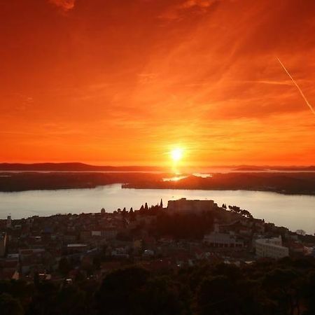 Apartment Heli Šibenik Eksteriør bilde